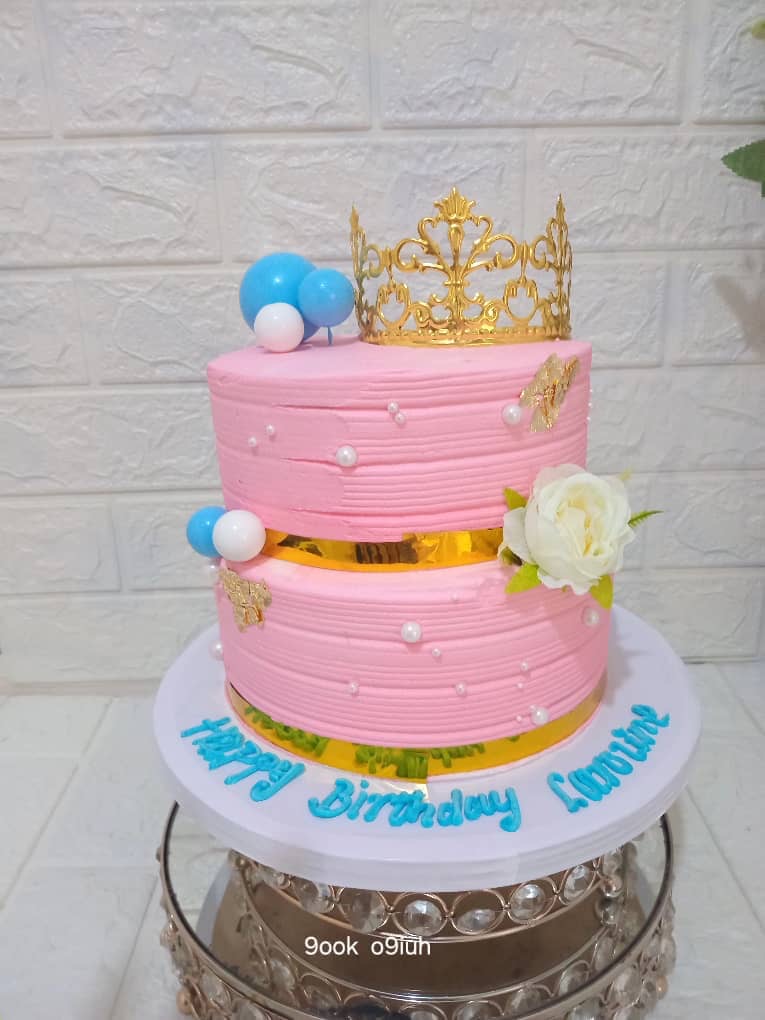 REGIUS CAKES
