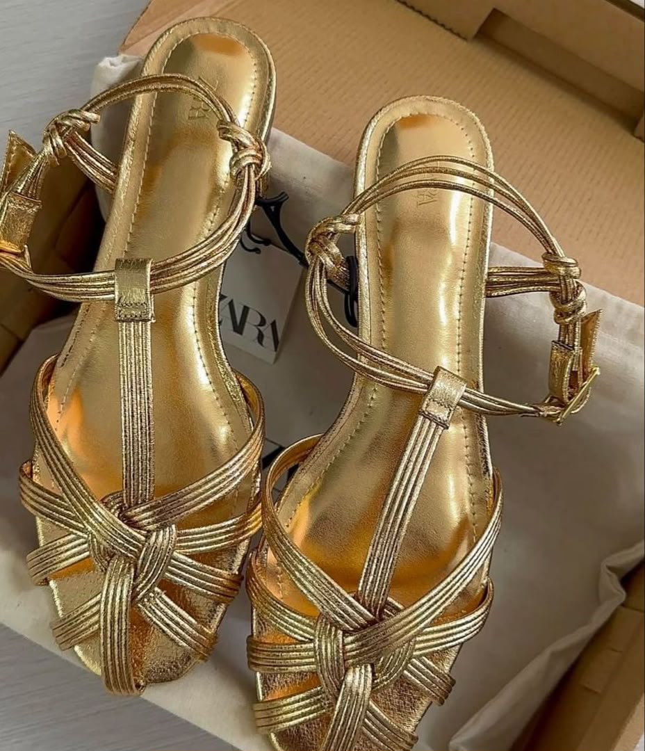 Women shoes