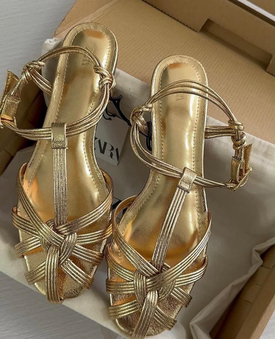 Women shoes