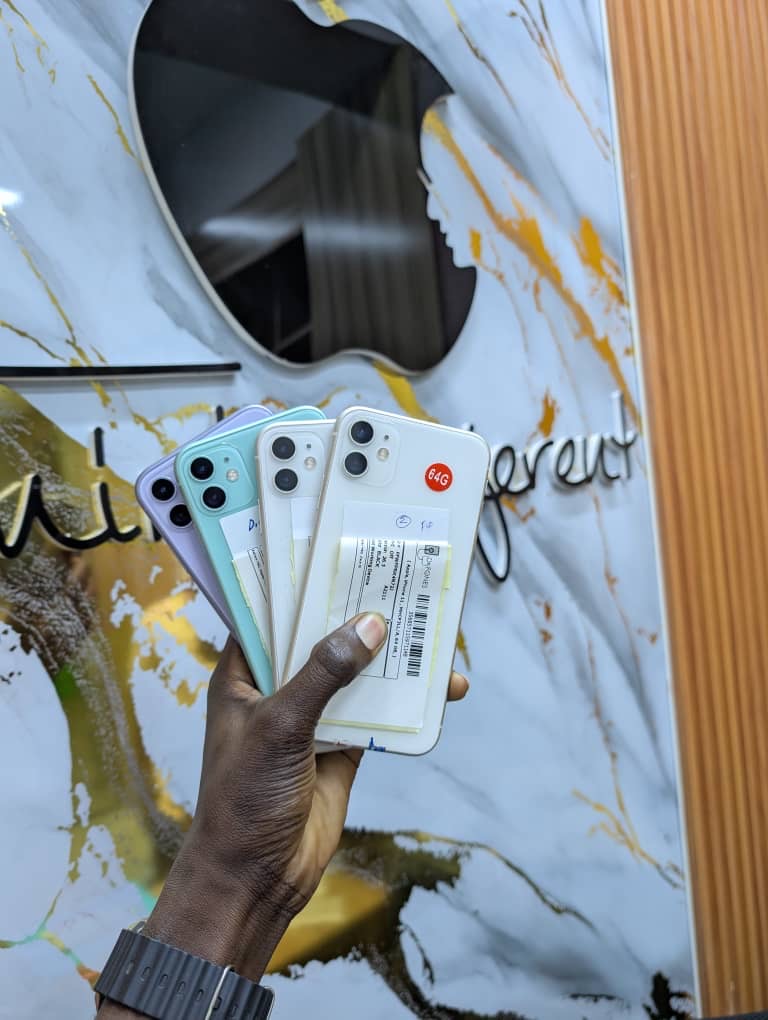 Iphone 11 plain