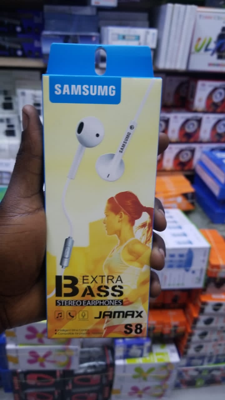 Eqrphones