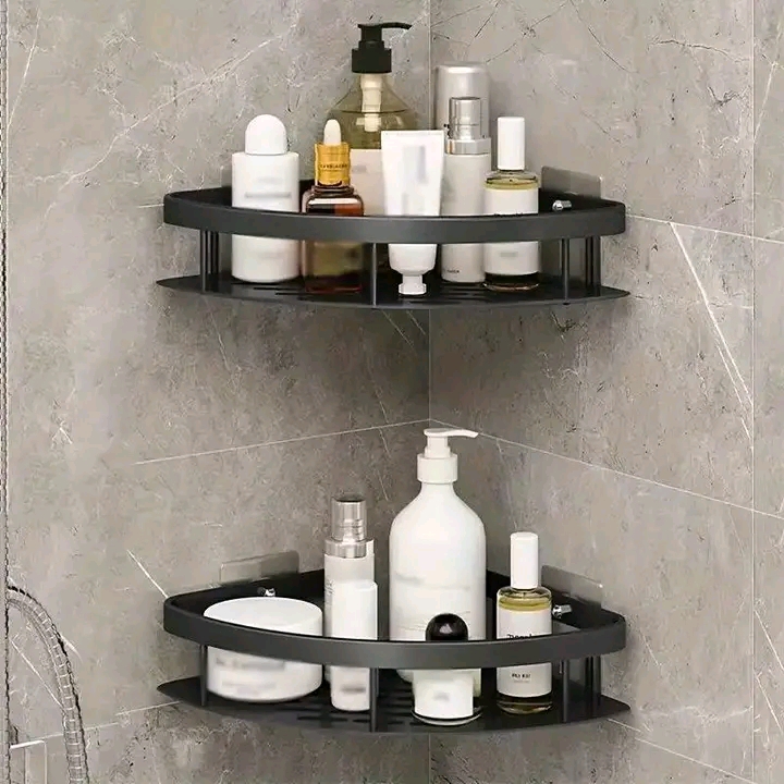 Toilet shelf