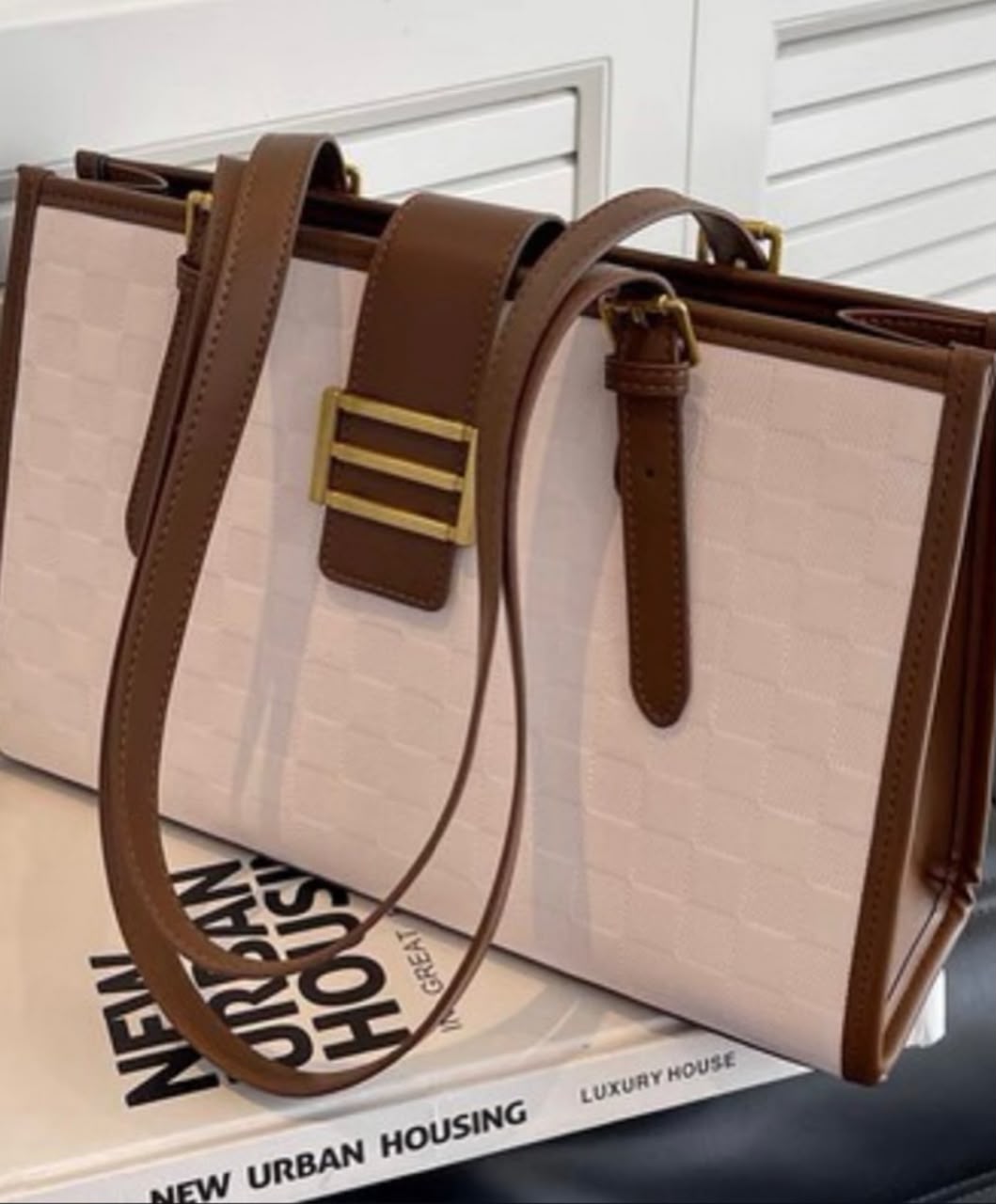 Cream tote bag