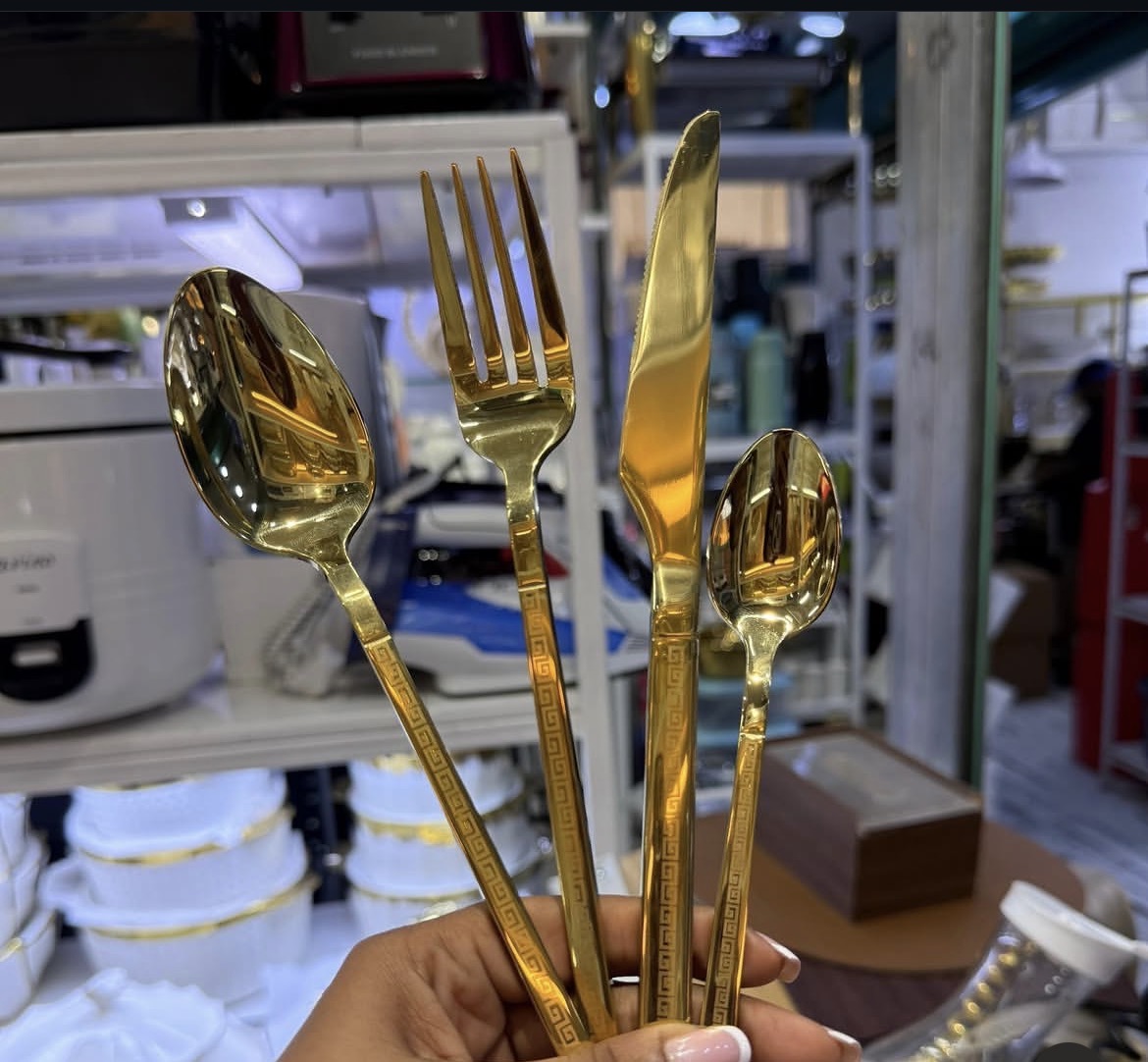 gold spoon set