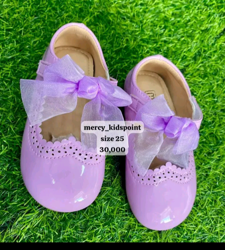 Purple tie shoes