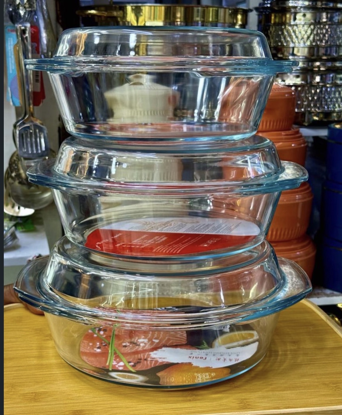 clear serving bowls