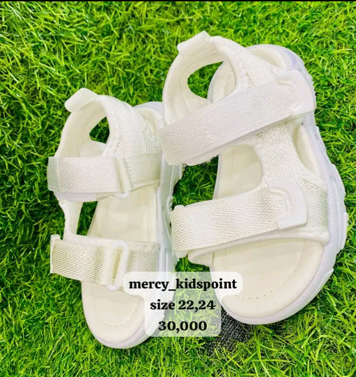 Baby open shoes