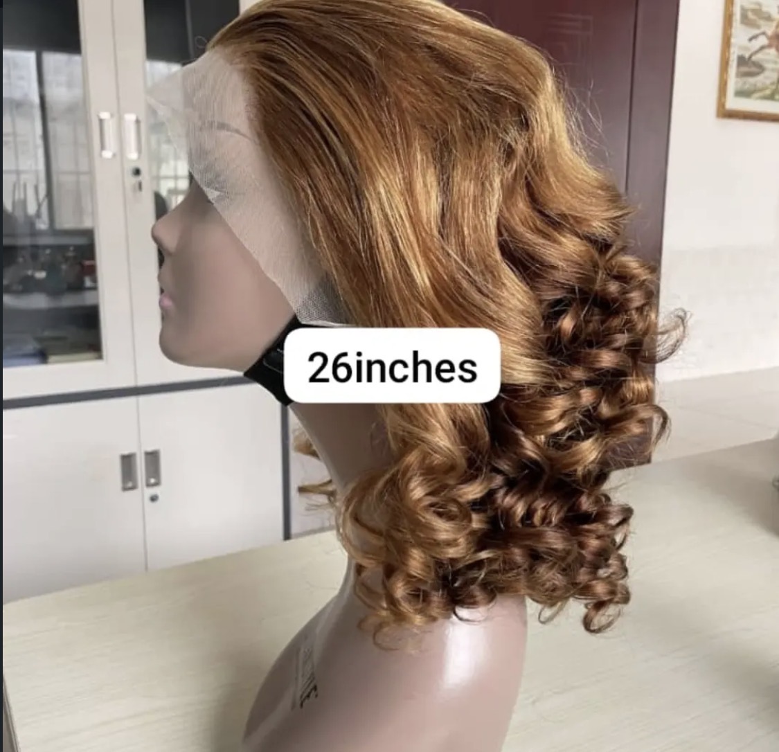 Wigi inch 18 curly