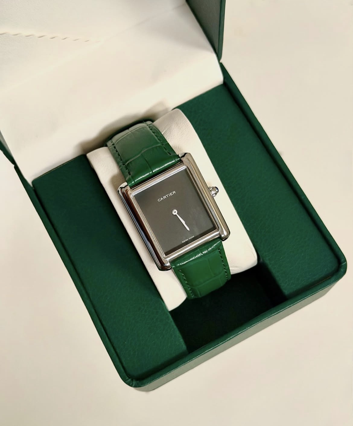 cartier hand watch