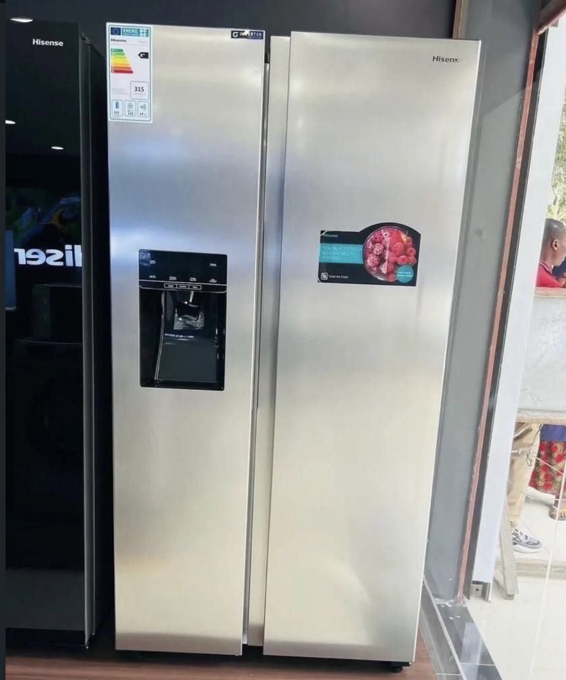 HISENSE FRIDGE H690SS