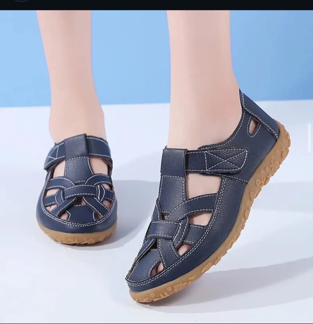 Women open shoes