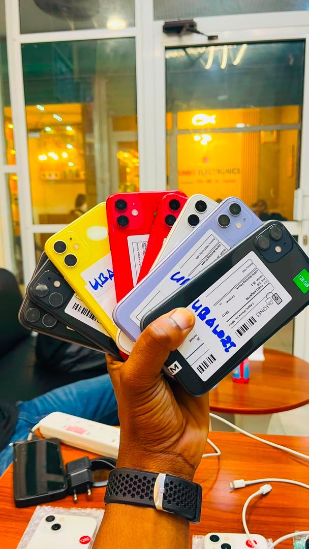 Iphone 11 plain