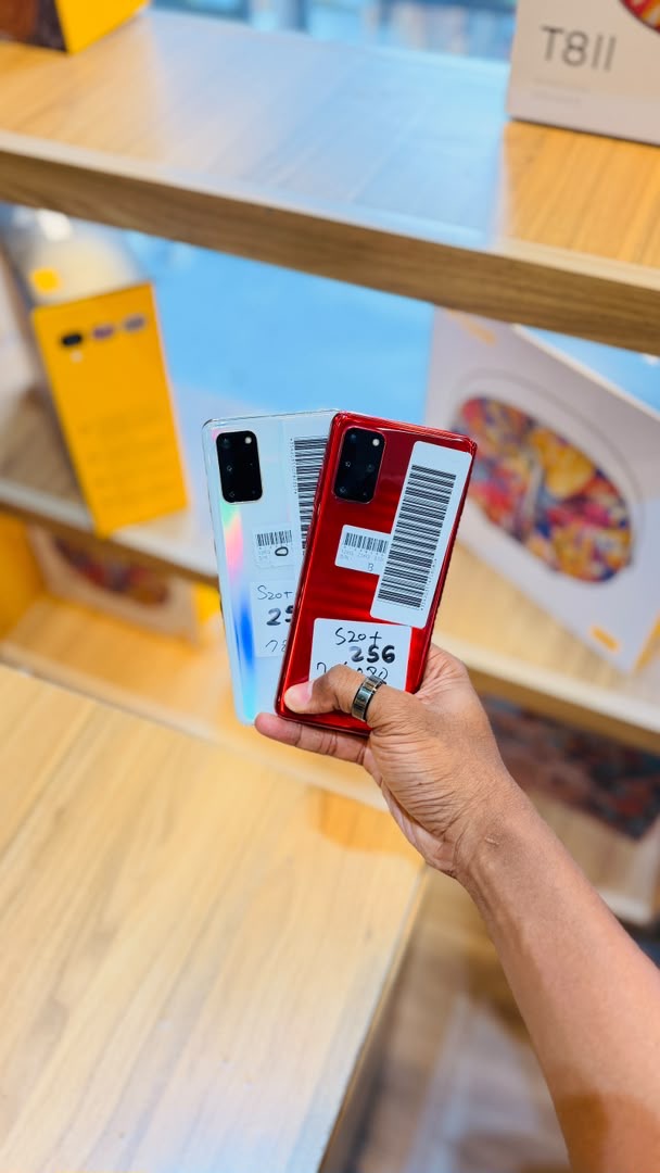 Samsung s20plus