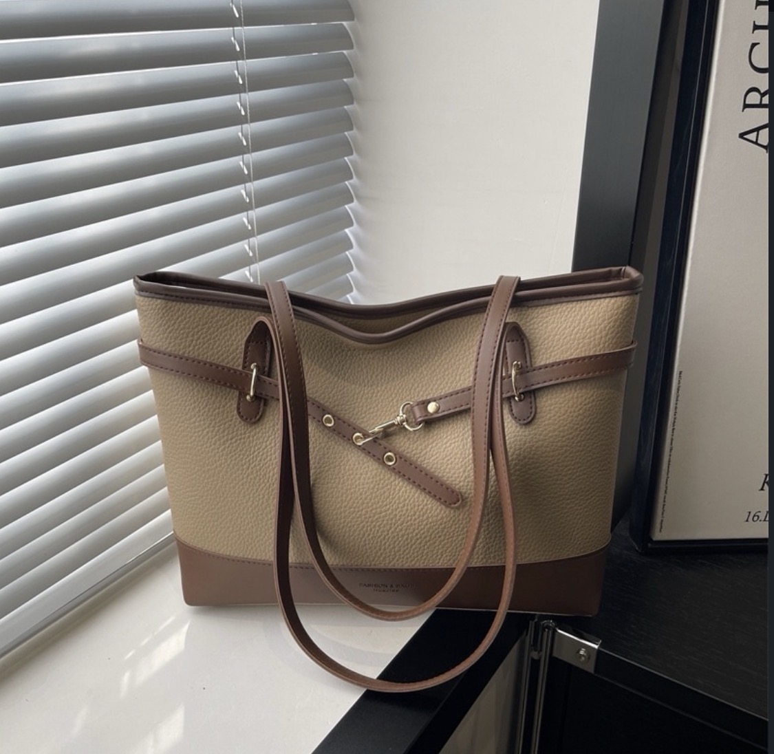 Tote bags