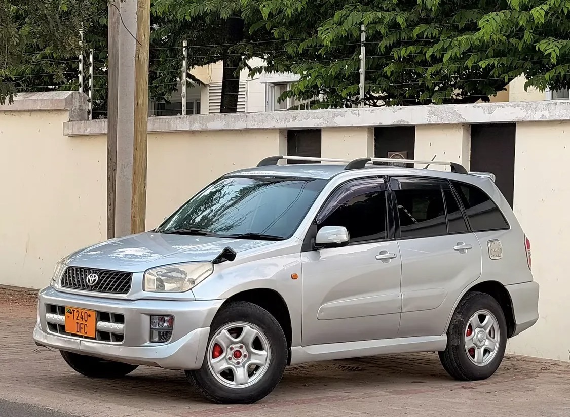 Toyota rava 4