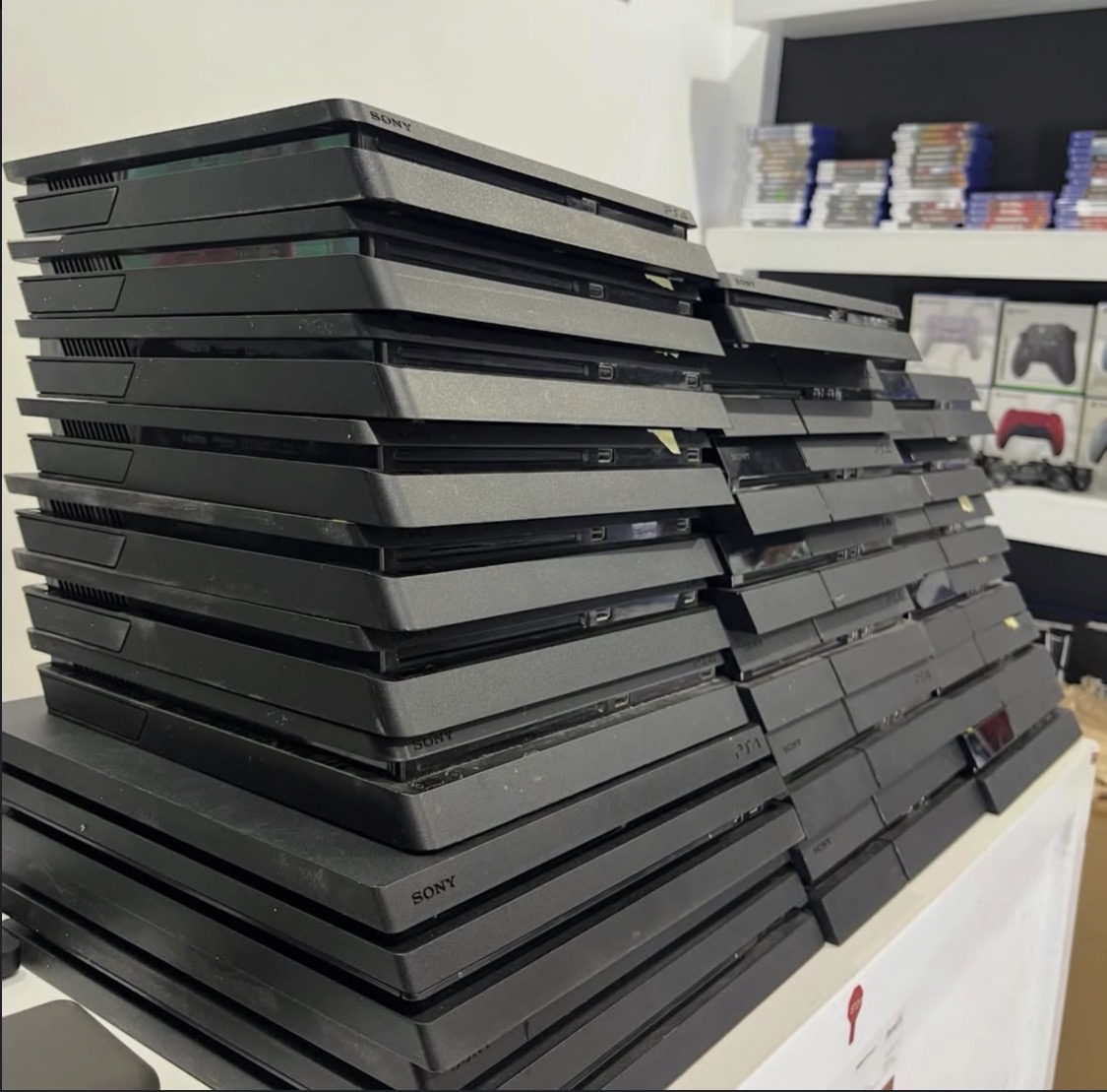 Play station 4 slim