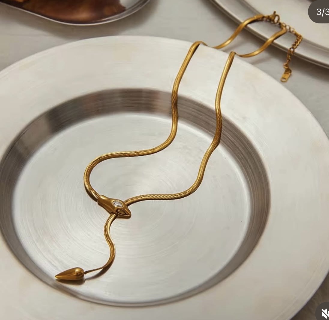 kalmina necklace
