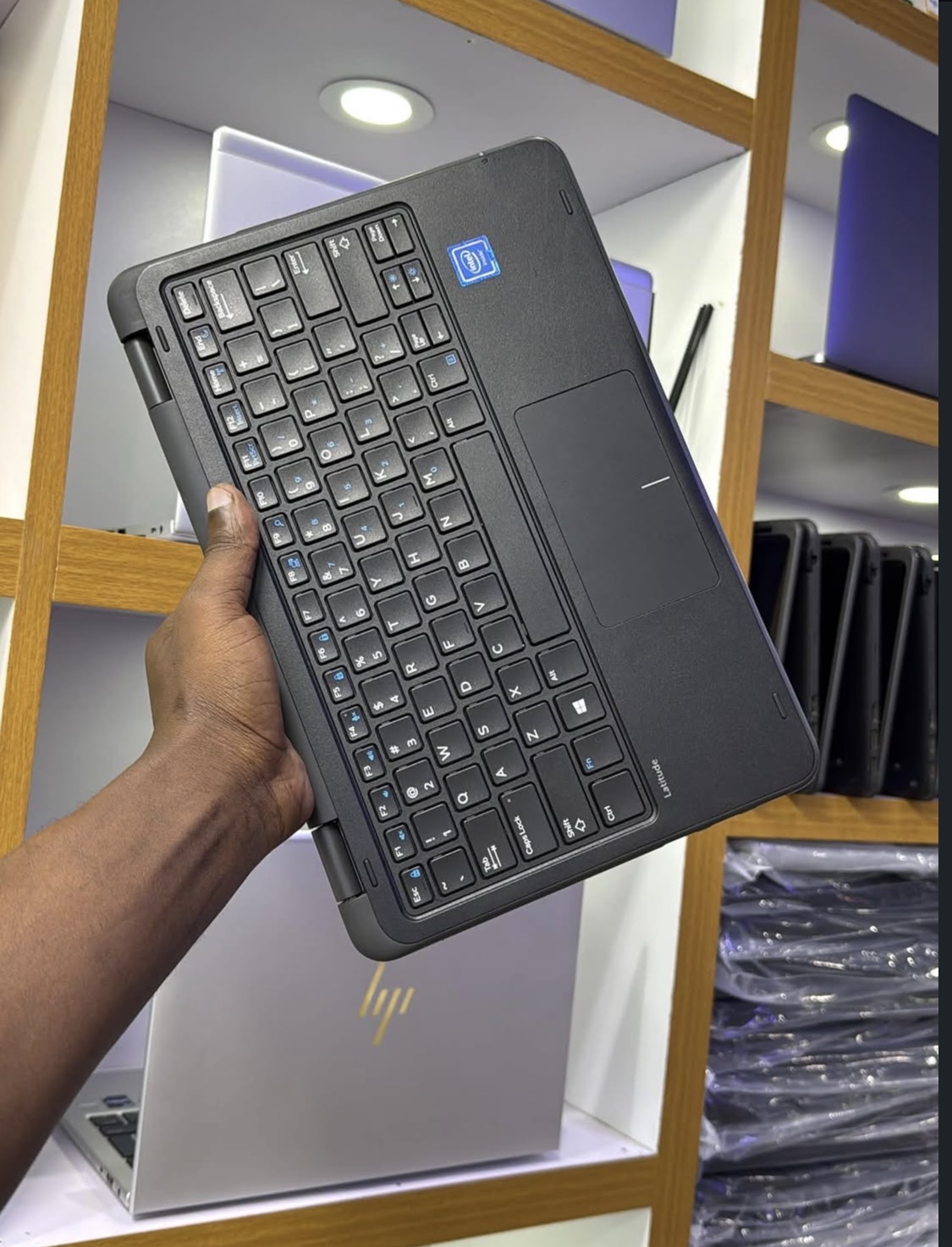 Dell latitude 3189