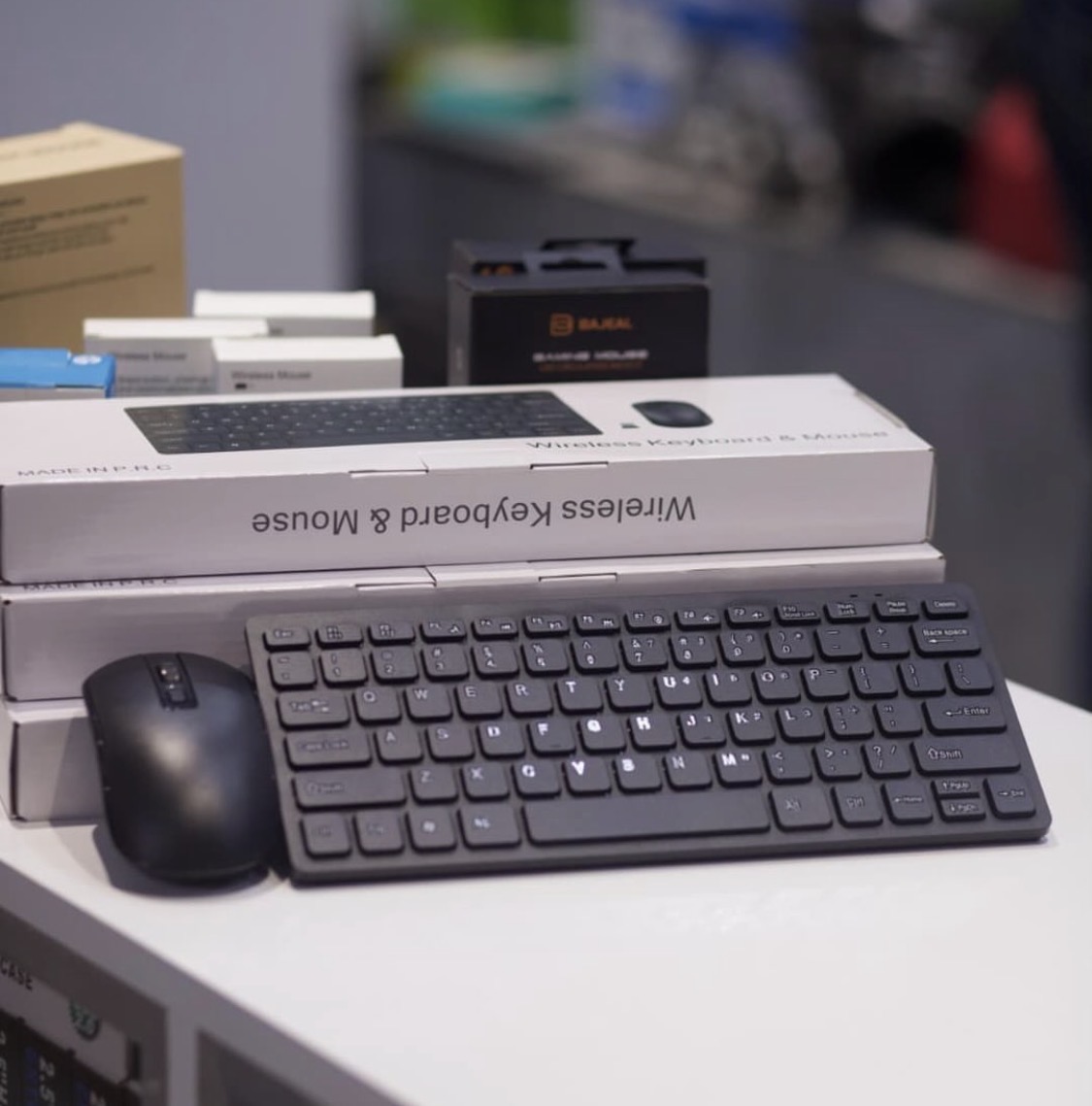 Wireless 2.4g keyboard and mouse