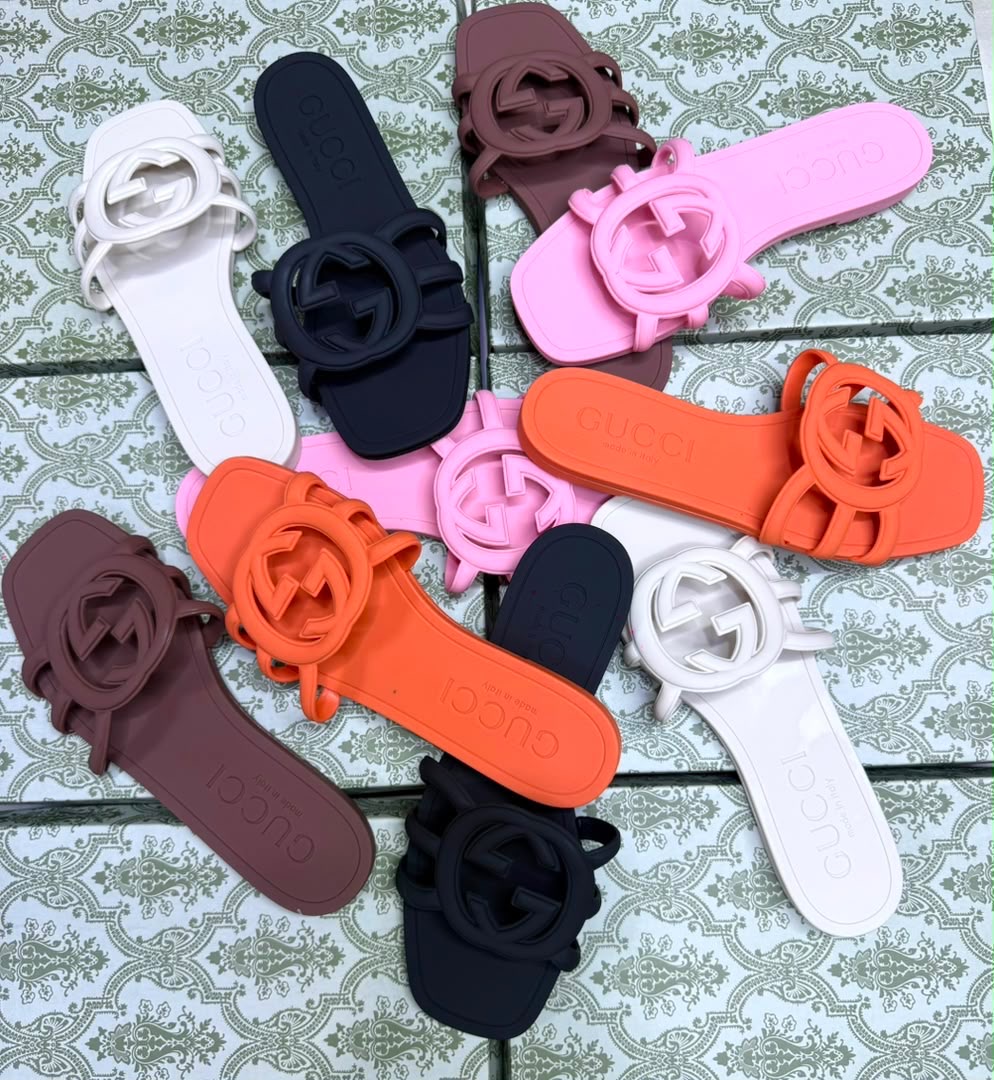gucci sandals