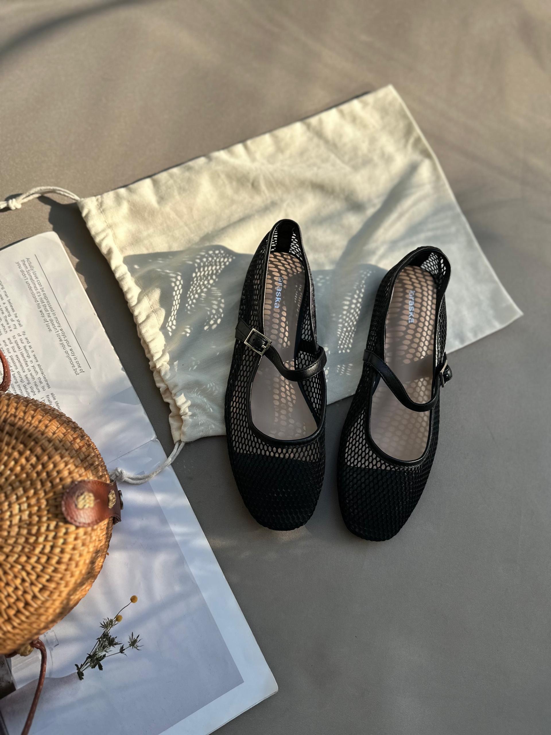 braska closed shoes