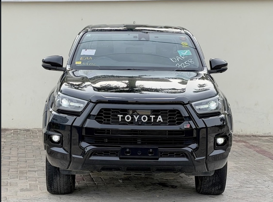 Toyota hilux GR sport edition