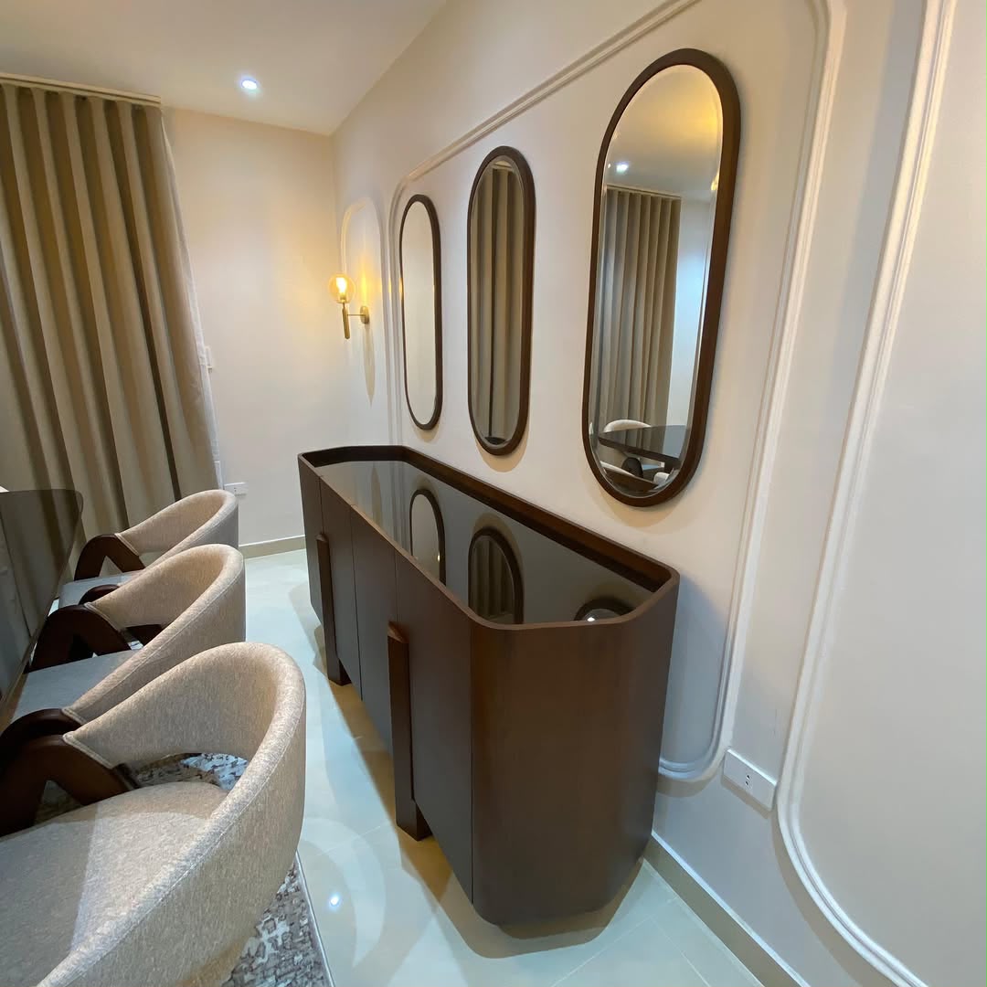 Modern Showcase