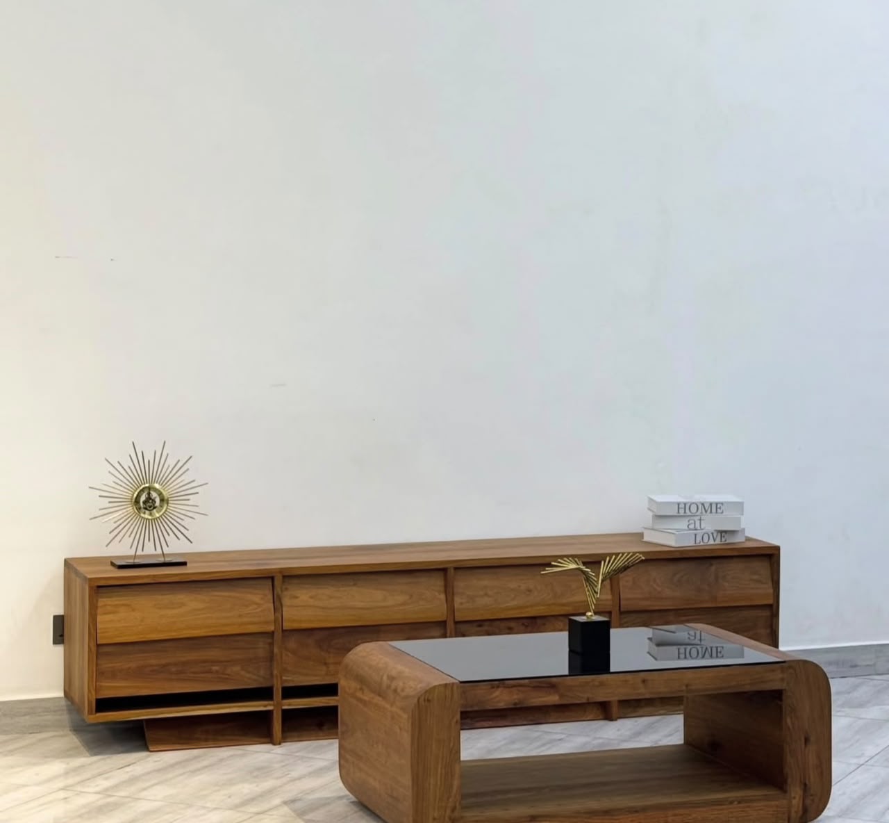 Showcase modern