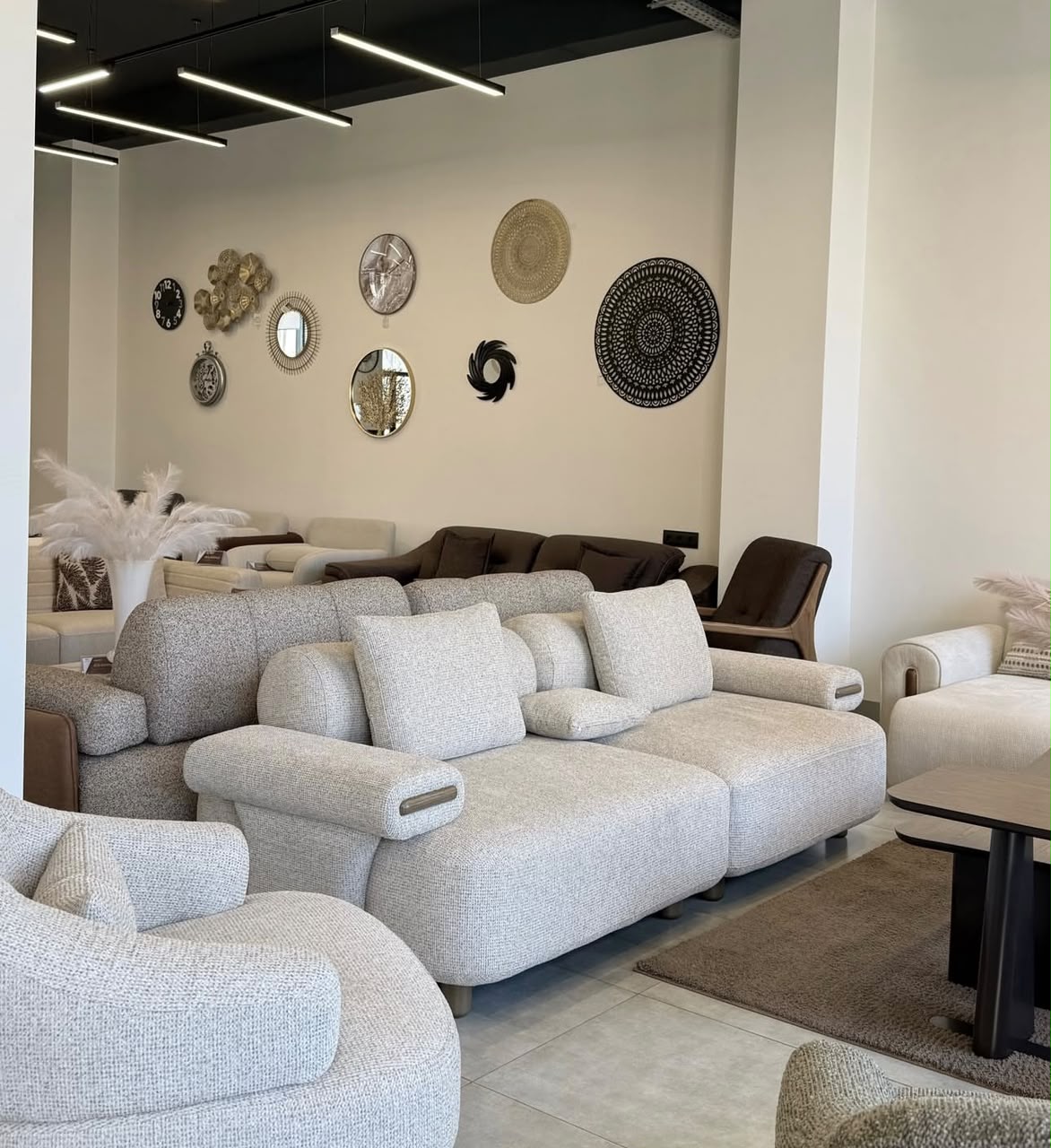 Modern Sofaset offwhite