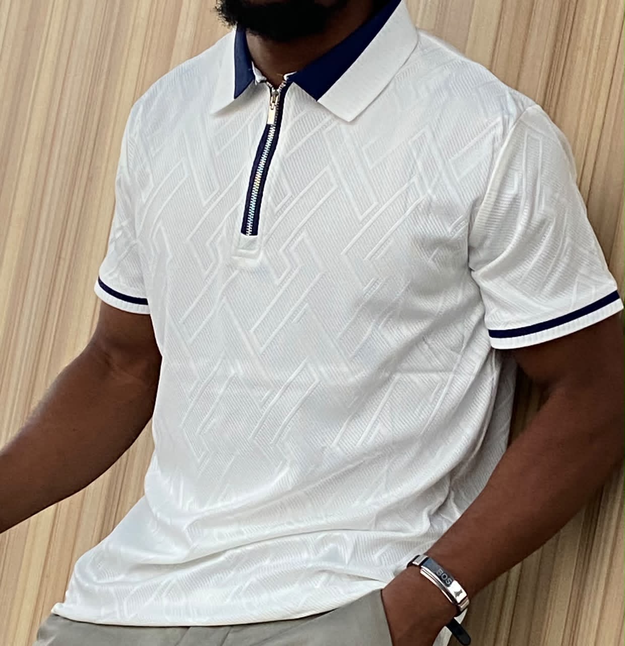 zip tshirt