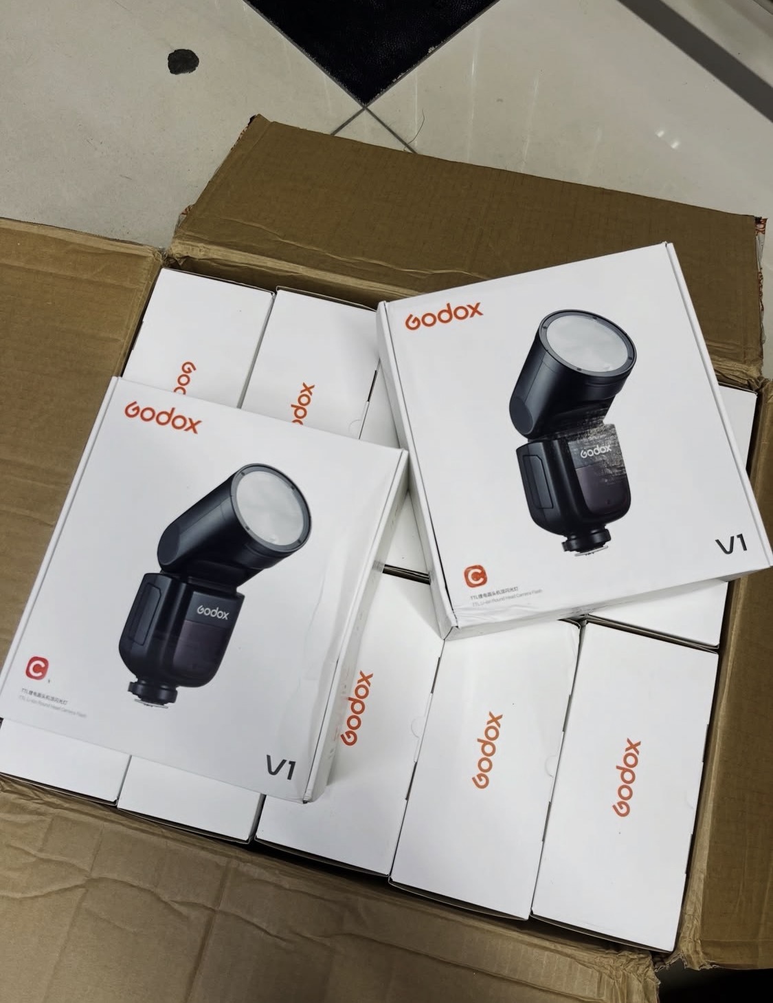 Godox V1 flash