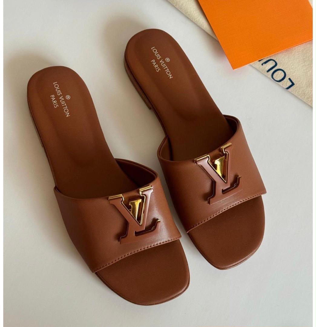 Louis Vutton sandal