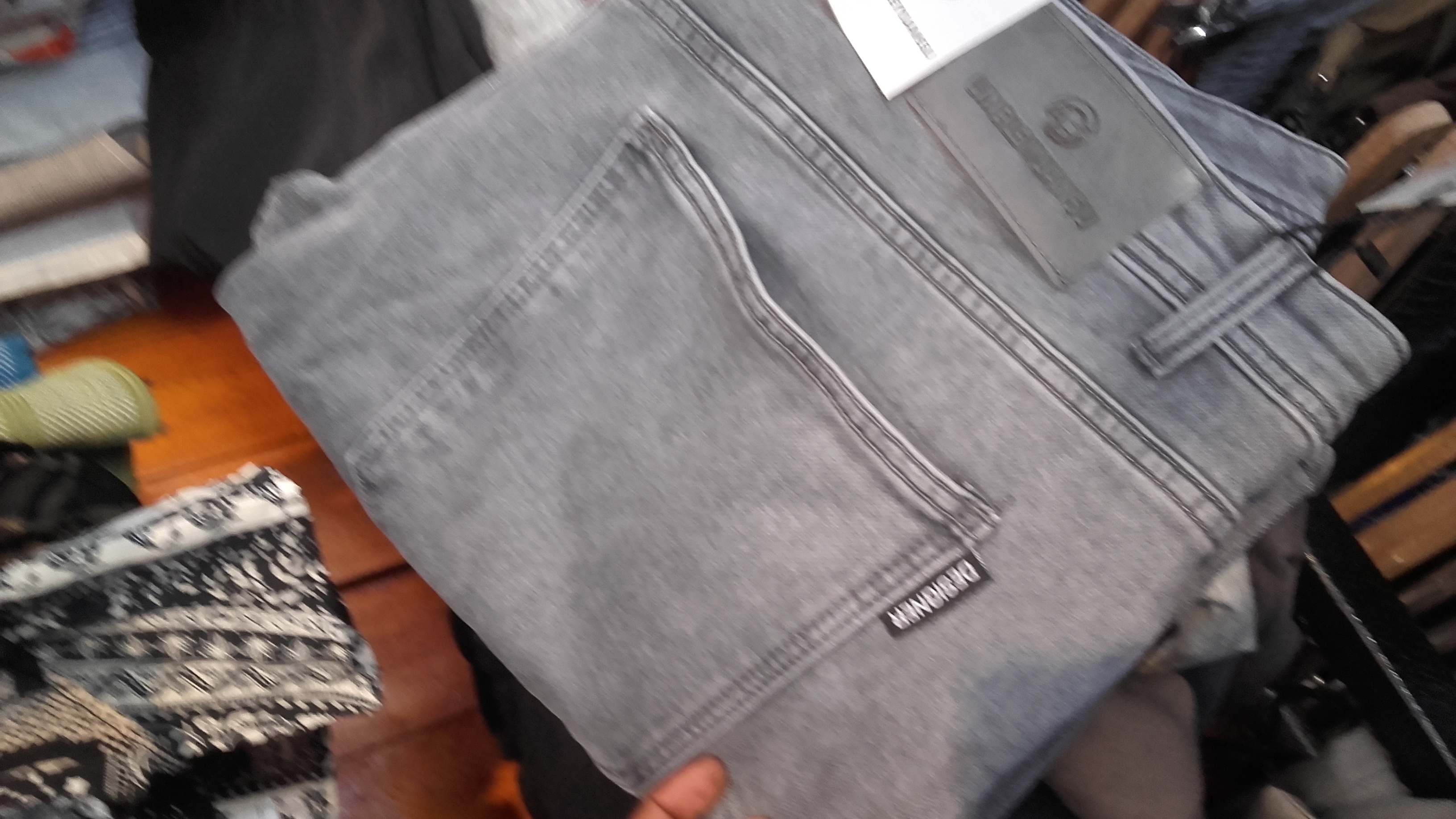 Jeans