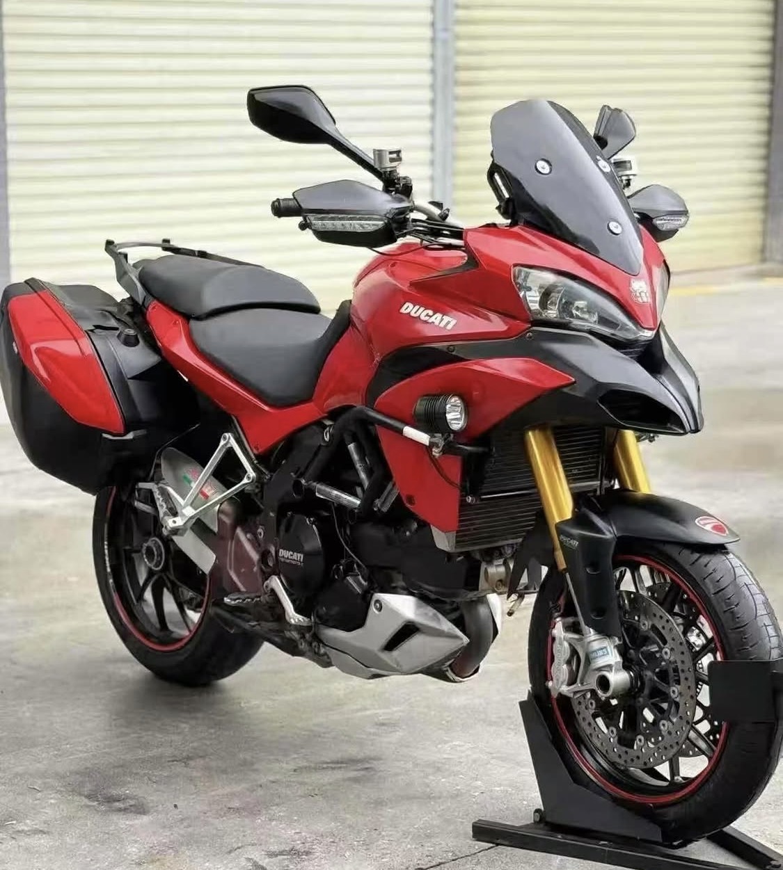 Dugati MTS1200