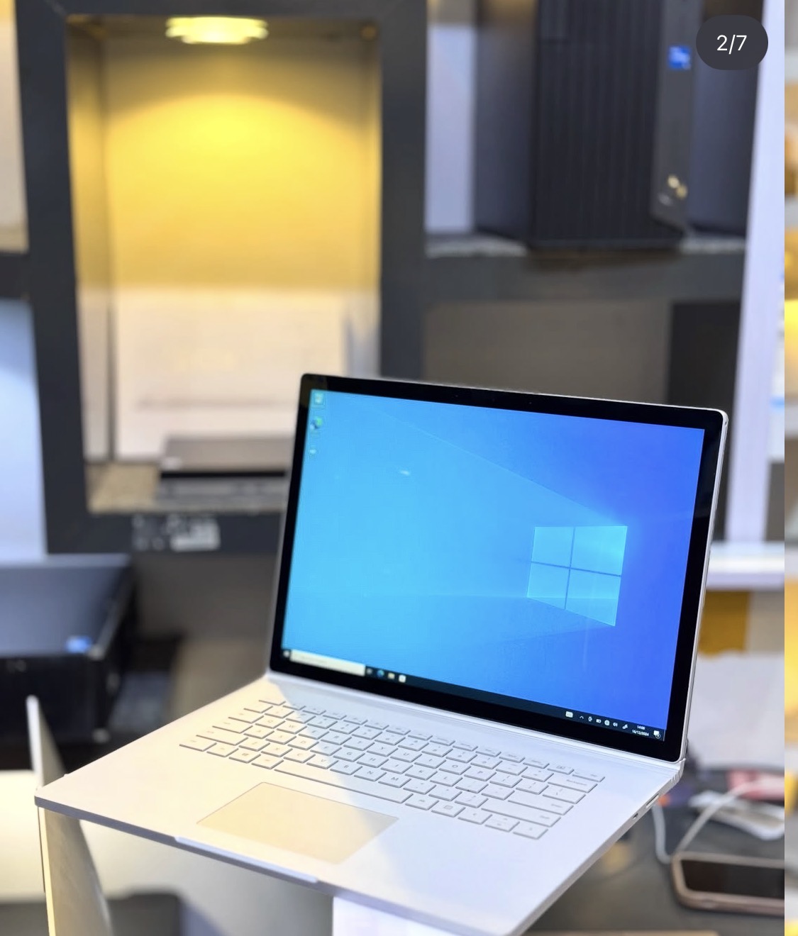 Microsoft surface book 2