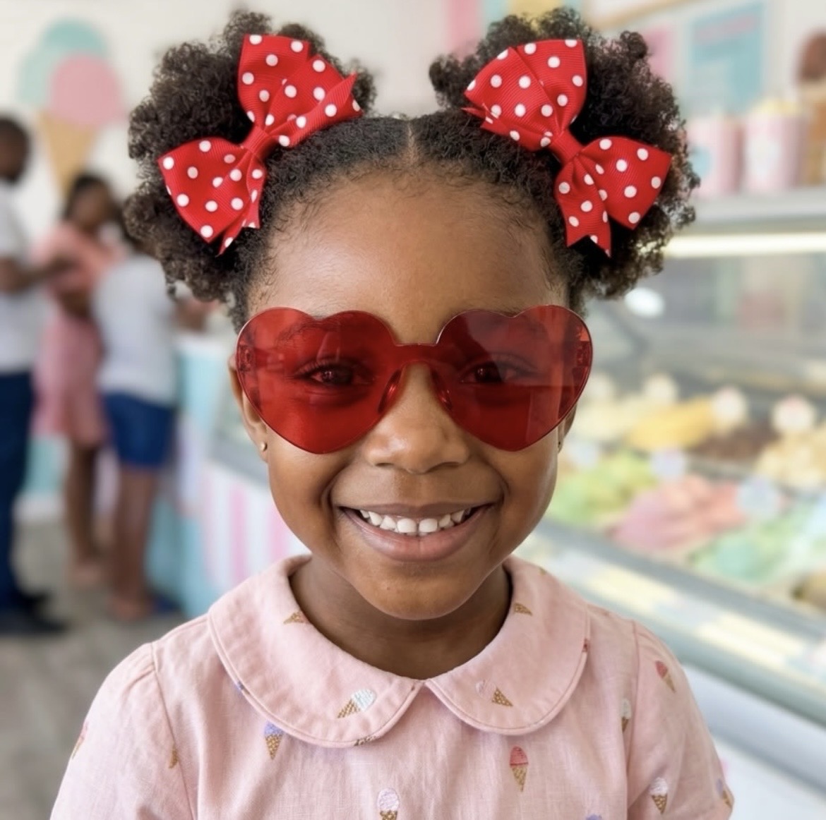 hair bowtie and baby shades