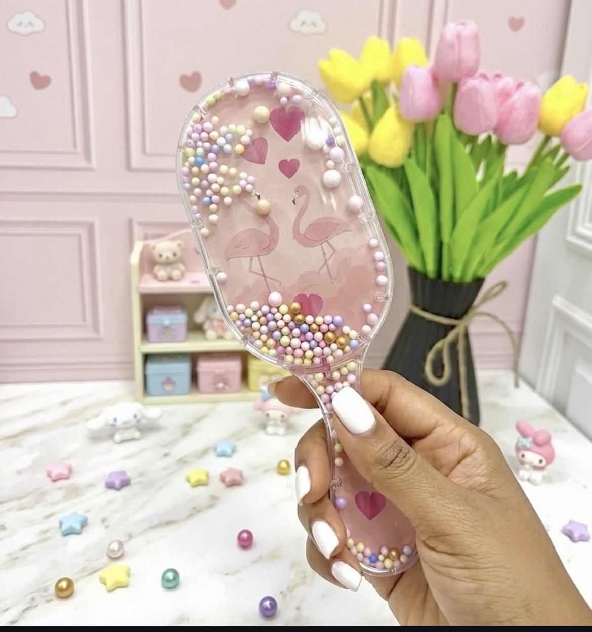hand mirror