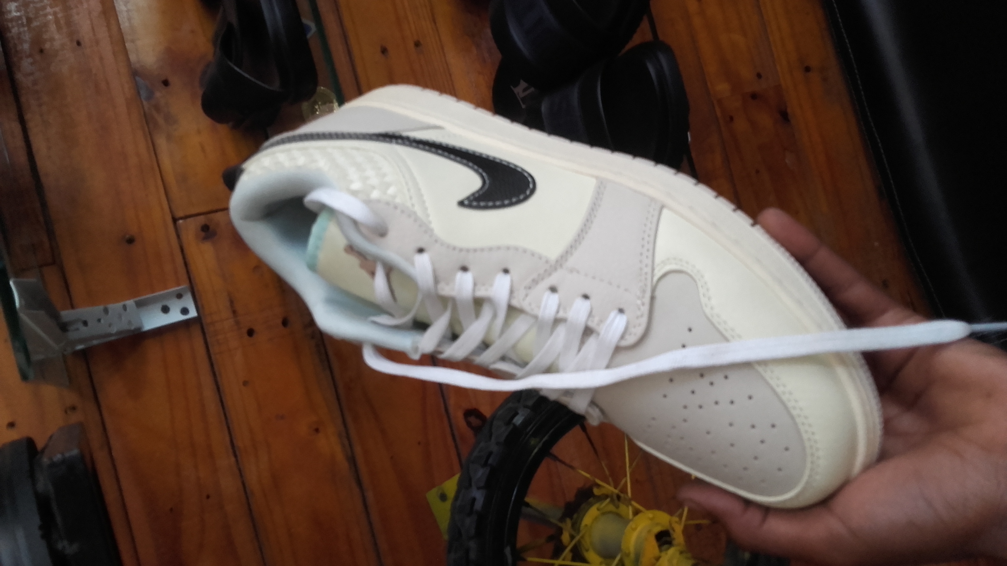 Sneakers