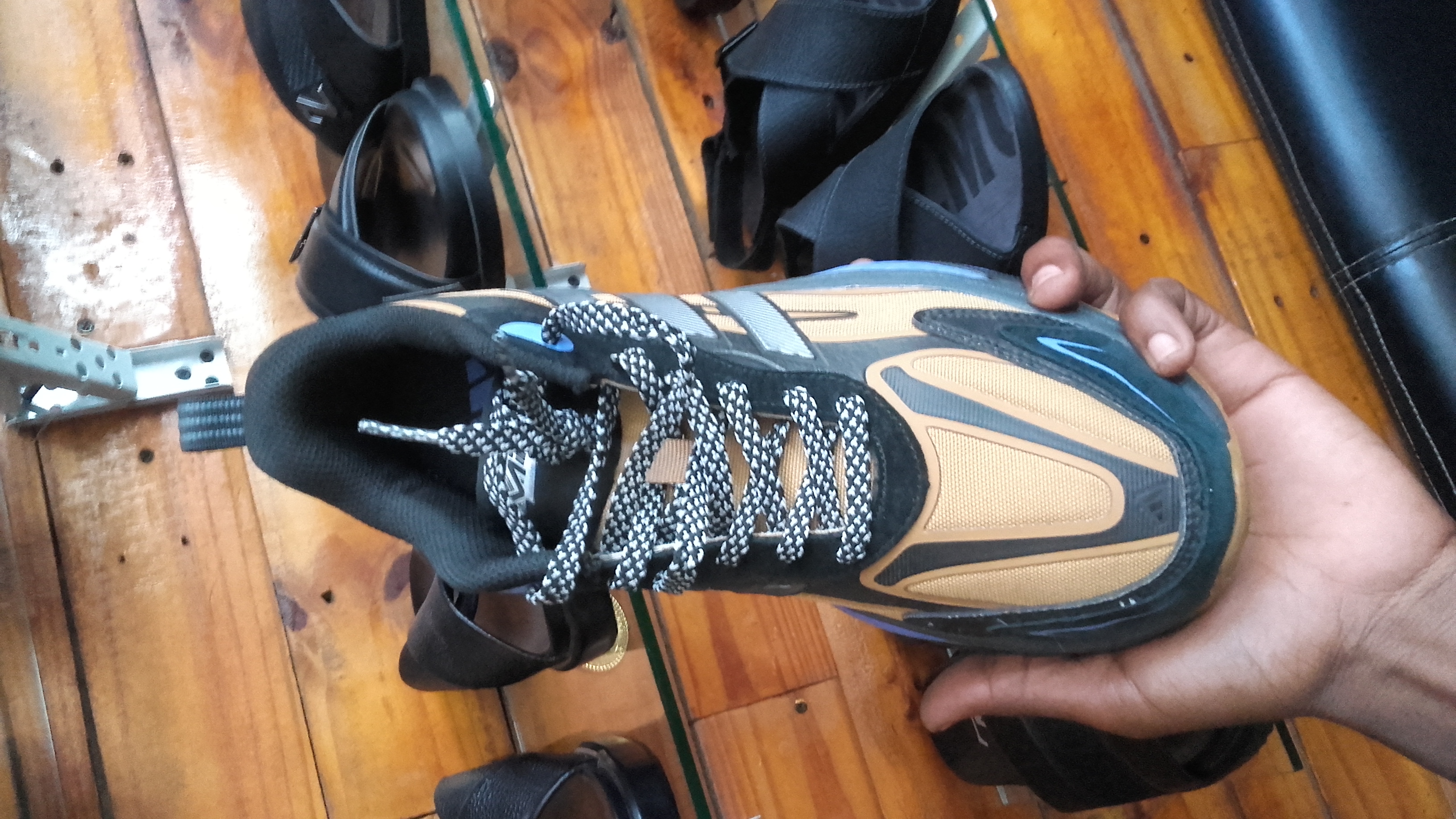 Sneakers