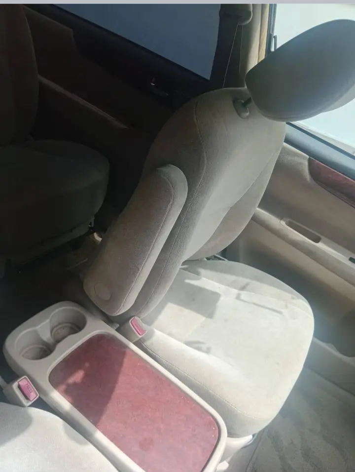 Toyota Ipsum
