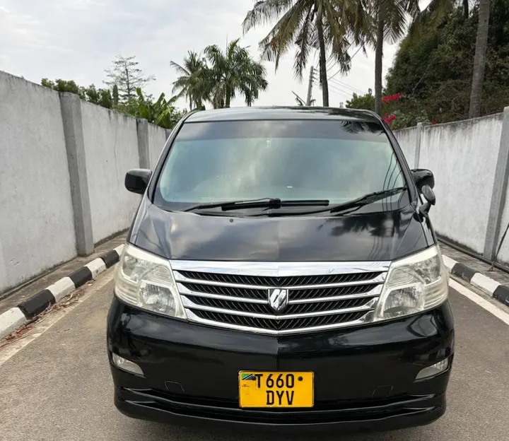Alphard year 2005