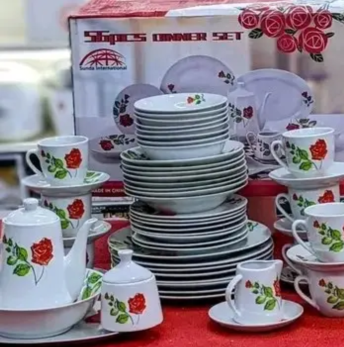 Dinner set