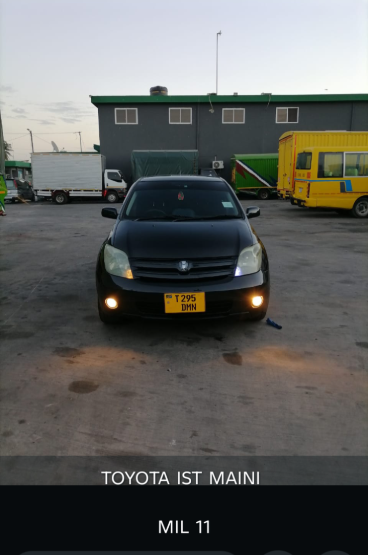 Toyota IST 1