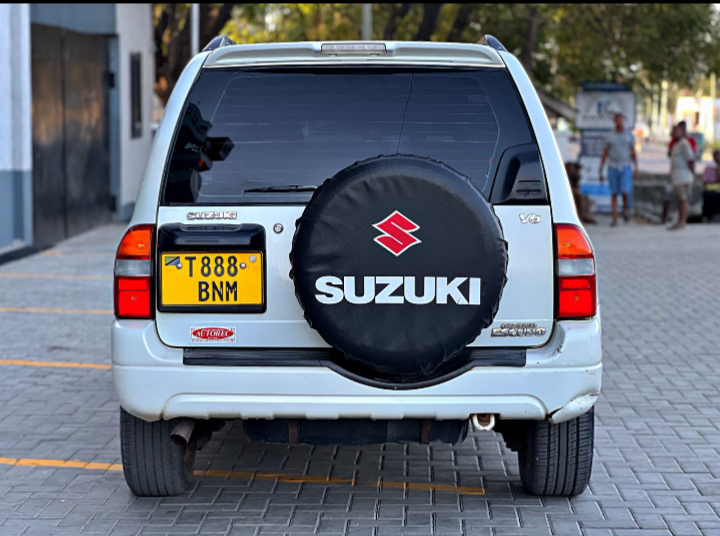 SUZUKI GRAND VITARA