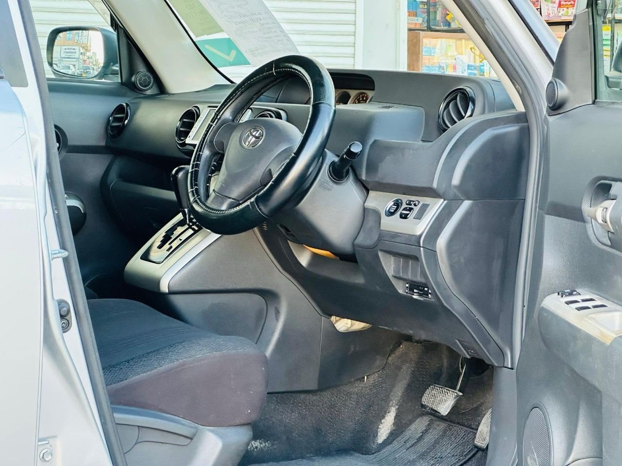 TOYOTA RUMION