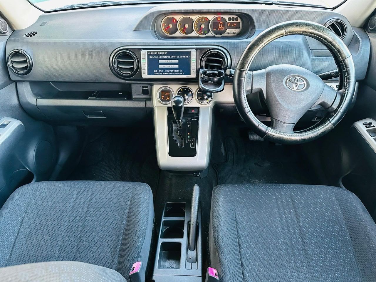 TOYOTA RUMION